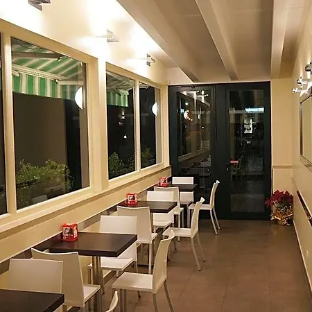 Cenni Hotel