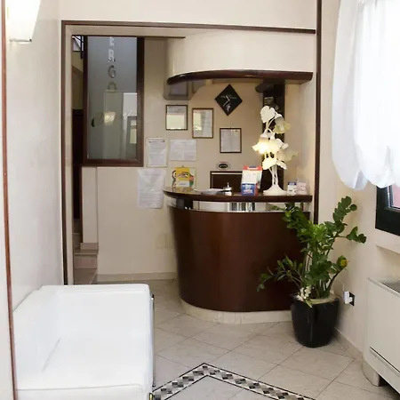 Hotel Cenni 3*