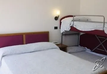Cenni Hotel